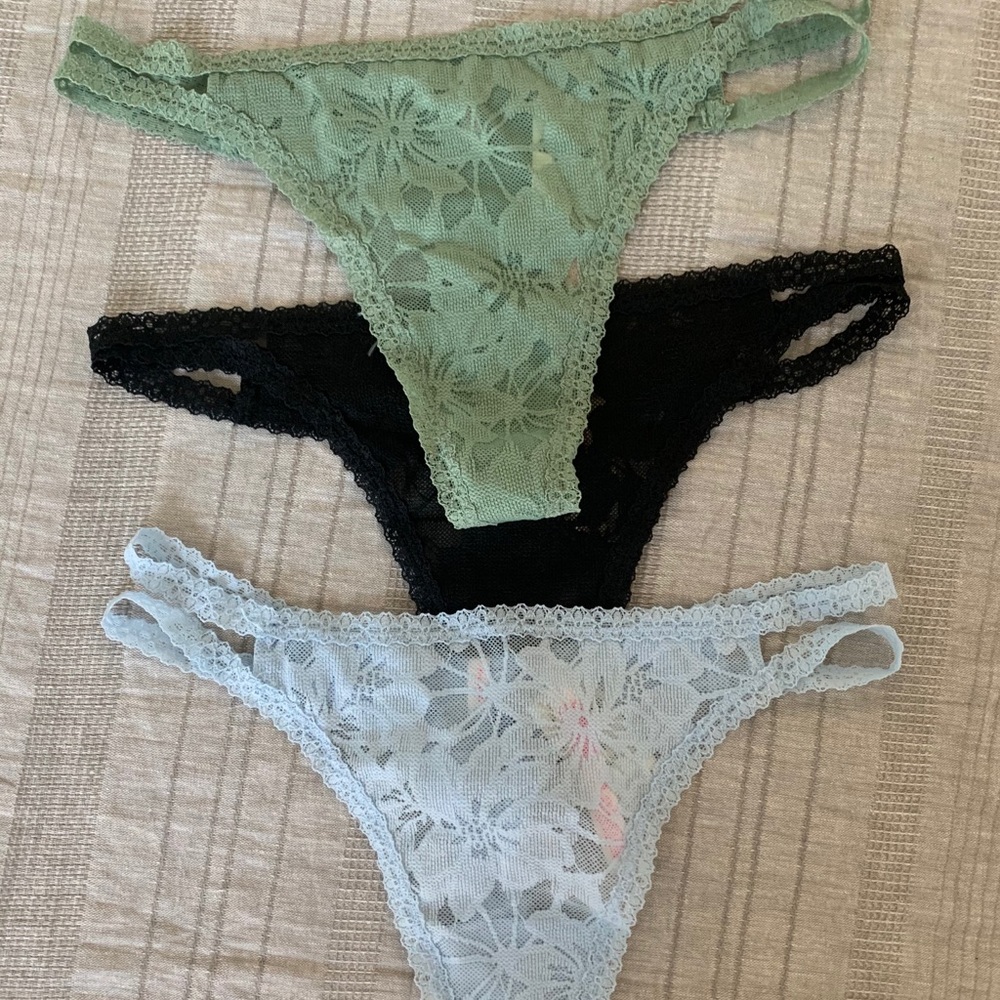 VS Pink undies